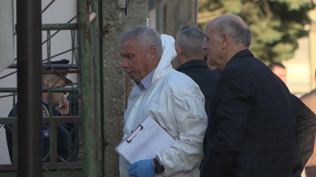 Vjedhje në Prishtinë: Hajdutët marrin stoli ari nga një banesë